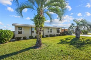 36245 CORONET WAY, ZEPHYRHILLS, FL 33541 - MLS#MFRTB8437778
