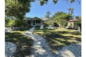 2700 25TH AVENUE, ST PETERSBURG, FL 33713 - MLS#MFRTB8437797