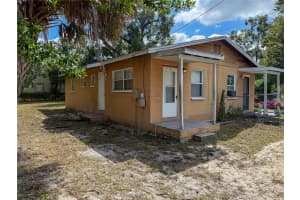 9801 11TH STREET, TAMPA, FL 33612 - MLS#MFRTB8437821