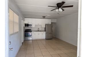 9801 11TH STREET, TAMPA, FL 33612 - MLS#MFRTB8437821