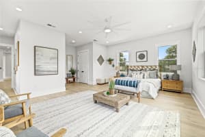 726 52ND AVENUE, ST PETERSBURG, FL 33703 - MLS#MFRTB8437878
