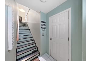 9802 INDIAN KEY TRAIL, SEMINOLE, FL 33776 - MLS#MFRTB8437897