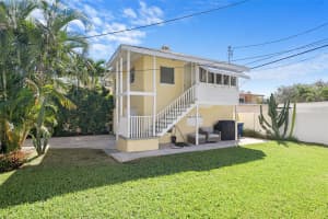 1019 MARINE STREET, CLEARWATER, FL 33755 - MLS#MFRTB8437959
