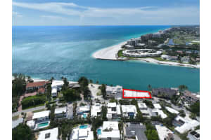 1215 WESTWAY DRIVE, SARASOTA, FL 34236 - MLS#MFRTB8437967