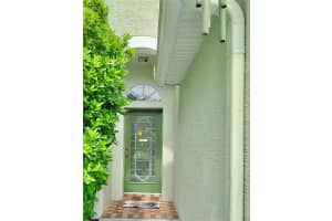 4531 GATEWAY BLVD, WESLEY CHAPEL, FL 33544 - MLS#MFRTB8437977