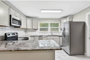 1345 PARKWOOD STREET, CLEARWATER, FL 33755 - MLS#MFRTB8437988