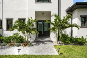 3701 LYNWOOD AVENUE, TAMPA, FL 33611 - MLS#MFRTB8438004