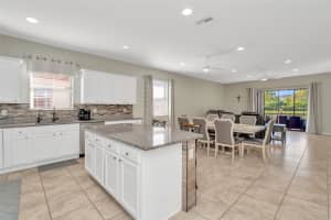 9303 TRADEWATER OAKS COURT, RIVERVIEW, FL 33578 - MLS#MFRTB8438006