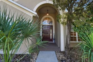 2213 TOWERING OAKS CIRCLE, SEFFNER, FL 33584 - MLS#MFRTB8438045
