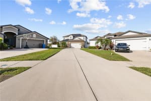 11841 THICKET WOOD DRIVE, RIVERVIEW, FL 33579 - MLS#MFRTB8438048