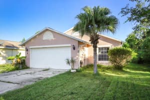 5 WOOD ACRE LANE, PALM COAST, FL 32164 - MLS#MFRTB8438069