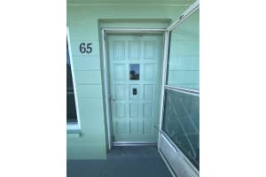 2359 Finlandia Ln #65, CLEARWATER