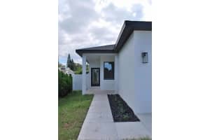 2644 42ND AVENUE, ST PETERSBURG, FL 33714 - MLS#MFRTB8438117