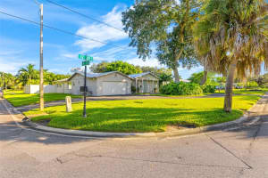 4085 42ND AVENUE, ST PETERSBURG, FL 33711 - MLS#MFRTB8438129