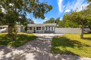 5900 1ST STREET, ST PETERSBURG, FL 33703 - MLS#MFRTB8438130