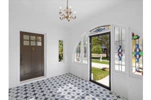 721 SNELL ISLE BOULEVARD, ST PETERSBURG, FL 33704 - MLS#MFRTB8438159