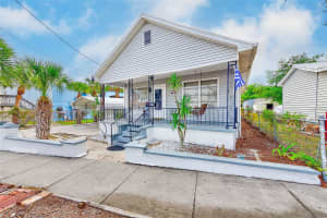 632 CROSS STREET, TARPON SPRINGS, FL 34689 - MLS#MFRTB8438161