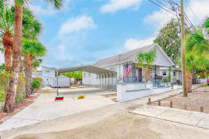 632 CROSS STREET, TARPON SPRINGS, FL 34689 - MLS#MFRTB8438161