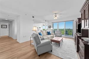 10851 MANGROVE CAY LANE, ST PETERSBURG, FL 33716 - MLS#MFRTB8438193