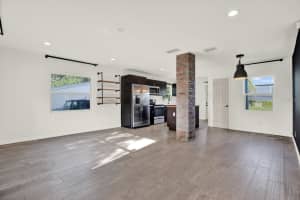 5006 SUWANEE AVENUE, TAMPA, FL 33603 - MLS#MFRTB8438197