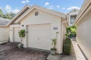 11300 HARBOR WAY, LARGO, FL 33774 - MLS#MFRTB8438231