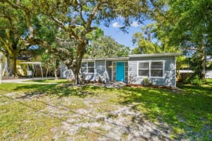 1507 LE COMPTE DRIVE, TAMPA, FL 33604 - MLS#MFRTB8438257