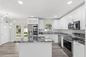 1713 VALENCIA DRIVE, LARGO, FL 33778 - MLS#MFRTB8438281