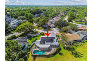 14603 VILLAGE GLEN CIRCLE, TAMPA, FL 33618 - MLS#MFRTB8438305
