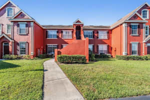 9586 Lake Chase Island Way #9586, TAMPA