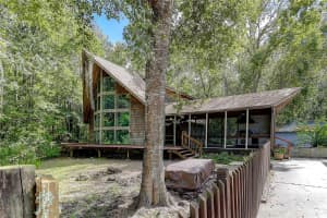 10335 MCCLUNG LOOP, HOMOSASSA, FL 34448 Sold 12/16/25