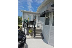 171 CROWN POINT DRIVE, NOKOMIS, FL 34275 - MLS#MFRTB8438391