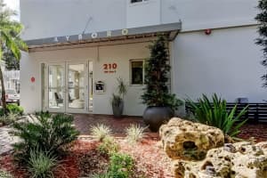 210 5TH AVENUE, ST PETERSBURG, FL 33701 - MLS#MFRTB8438403
