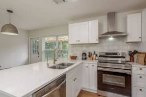 4327 4TH AVENUE, ST PETERSBURG, FL 33711 - MLS#MFRTB8438433