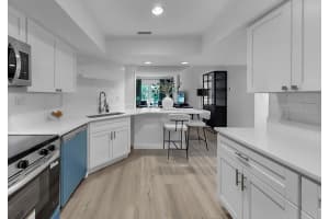 7400 SUN ISLAND DRIVE, SOUTH PASADENA, FL 33707 - MLS#MFRTB8438443