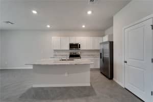 17637 CRESCENT MOON LOOP, BRADENTON, FL 34211 - MLS#MFRTB8438489