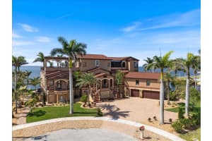 266 BANGSBERG ROAD, PORT CHARLOTTE, FL 33952 - MLS#MFRTB8438511