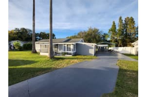 2212 LAKEVIEW STREET, LAKELAND, FL 33801 - MLS#MFRTB8438543