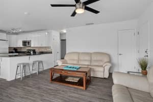 5174 BEACH DRIVE, ST PETERSBURG, FL 33705 - MLS#MFRTB8438550