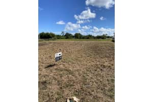 2702 RITA AVENUE, LEHIGH ACRES, FL 33971 - MLS#MFRTB8438688