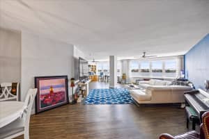 5200 BRITTANY DRIVE, ST PETERSBURG, FL 33715 - MLS#MFRTB8438735