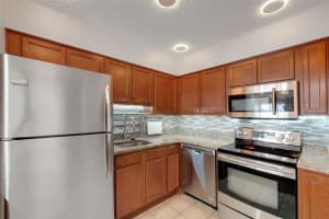 638 HAVEN PLACE, TARPON SPRINGS, FL 34689 - MLS#MFRTB8438746