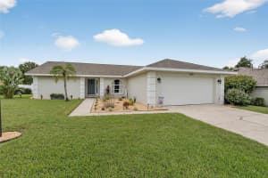 5893 MANCHESTER DRIVE, LAKELAND, FL 33810 - MLS#MFRTB8438754