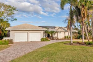 411 BELLE ISLE AVENUE, BELLEAIR BEACH, FL 33786 - MLS#MFRTB8438769