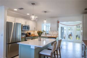 600 43RD AVENUE, ST PETERSBURG, FL 33703 - MLS#MFRTB8438903