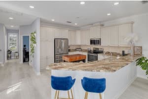 4603 OVERLOOK DRIVE, ST PETERSBURG, FL 33703 - MLS#MFRTB8438957