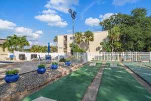11485 OAKHURST ROAD, LARGO, FL 33774 - MLS#MFRTB8438967