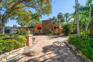3033 82ND WAY, ST PETERSBURG, FL 33710 - MLS#MFRTB8438986