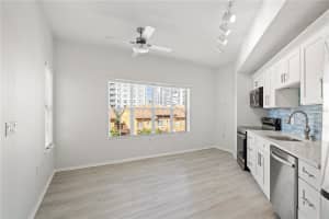 200 4TH AVENUE, ST PETERSBURG, FL 33701 - MLS#MFRTB8439044