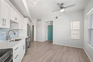 200 4TH AVENUE, ST PETERSBURG, FL 33701 - MLS#MFRTB8439044