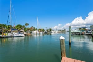 516 CRYSTAL DRIVE, MADEIRA BEACH, FL 33708 - MLS#MFRTB8439054